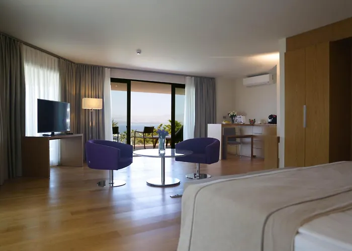 On'Live Hotel