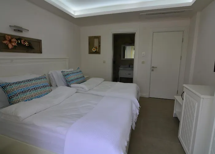 Dalyan Risus Suite